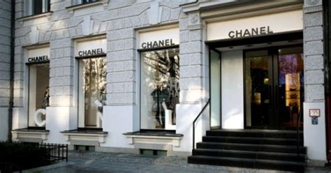 chanel avenue montaigne|chanel paris montaigne.